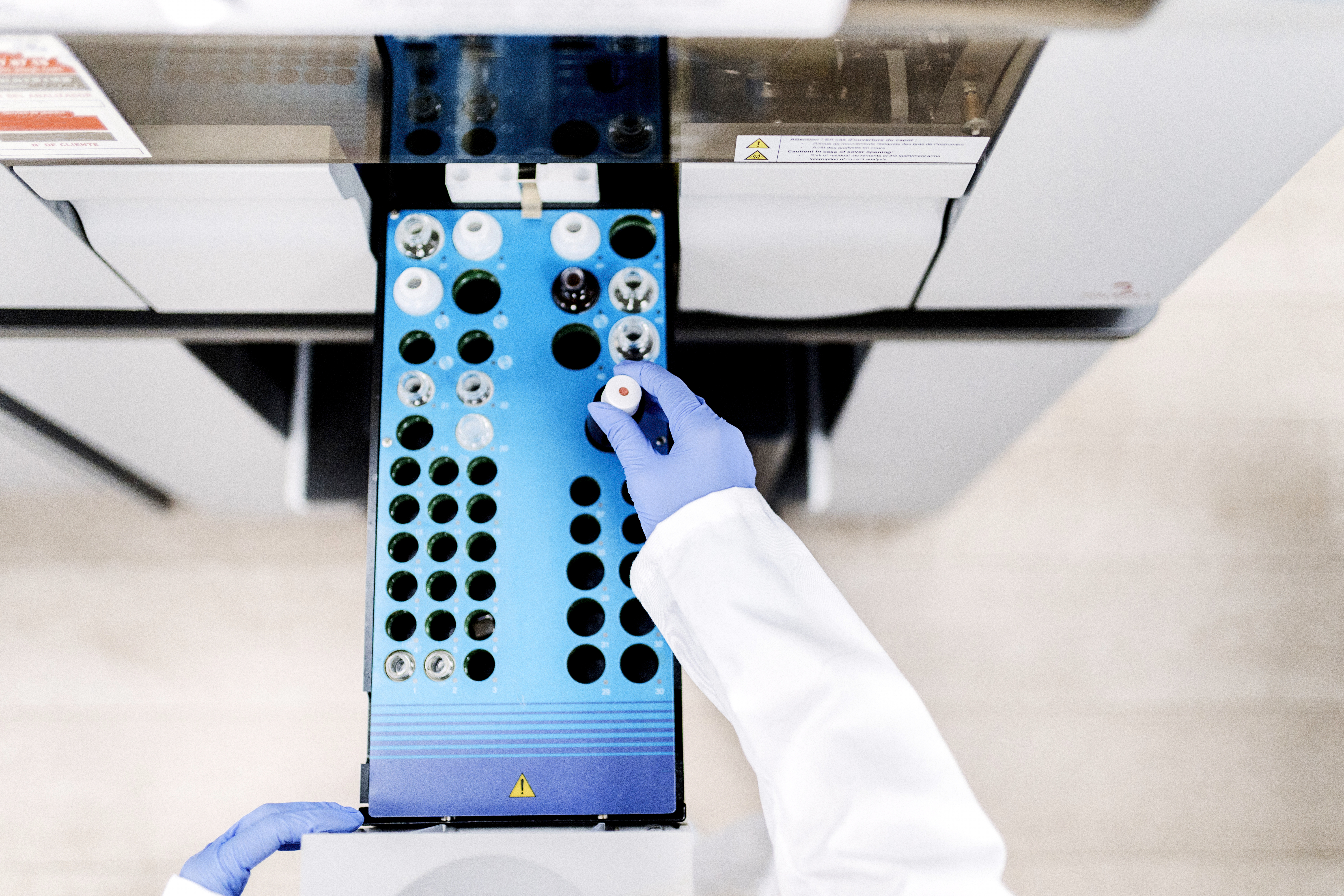 US lawmakers push to restrict Chinese biotech investment amid trade tensions